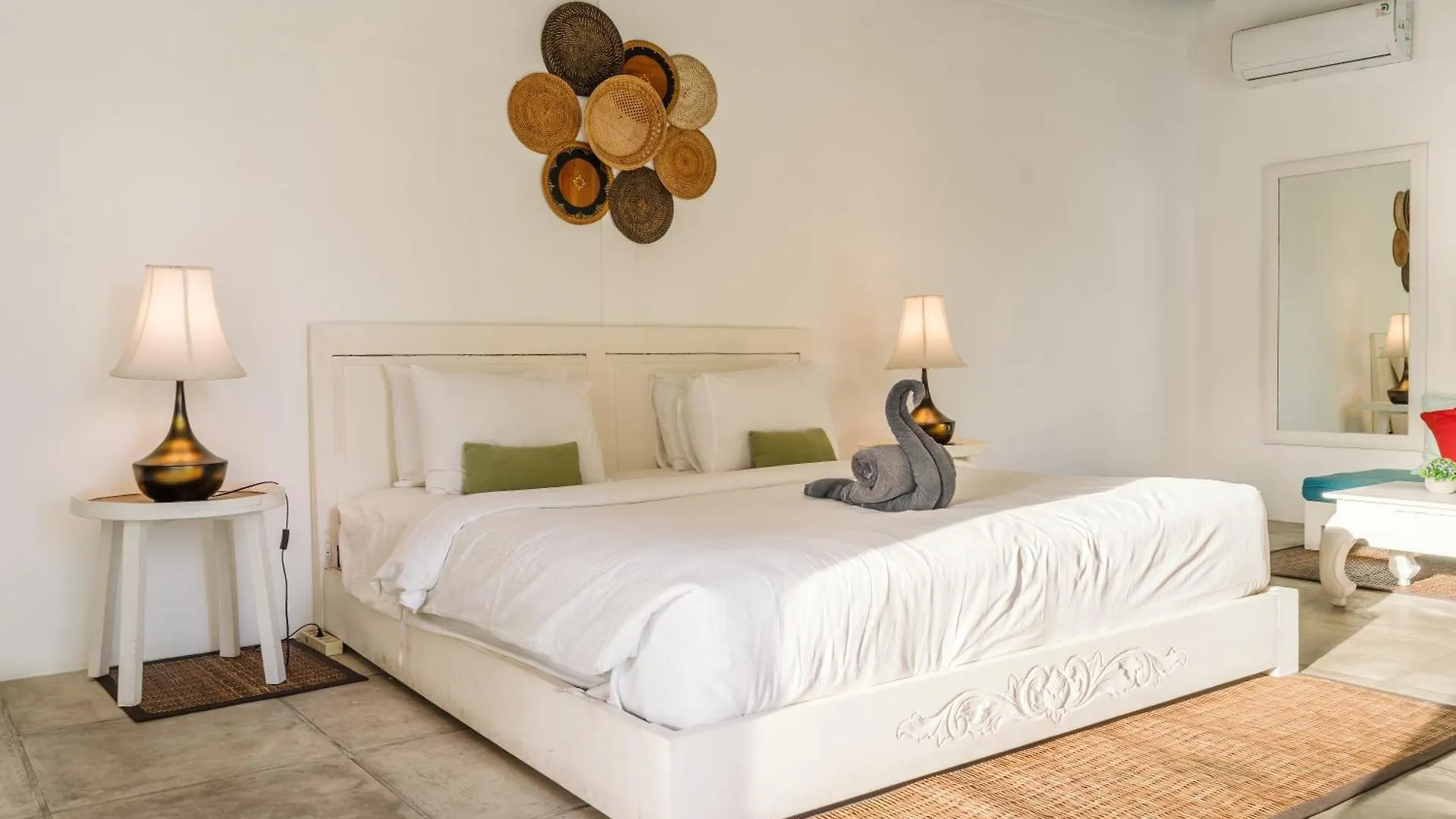Dreams Villa - Double Six Beach Seminyak