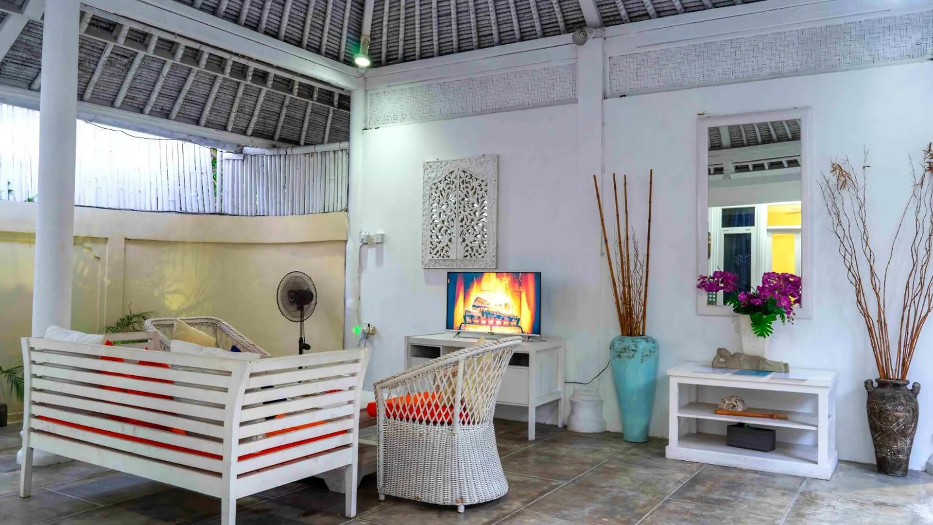 Dreams Villa - Double Six Beach Seminyak 0*,